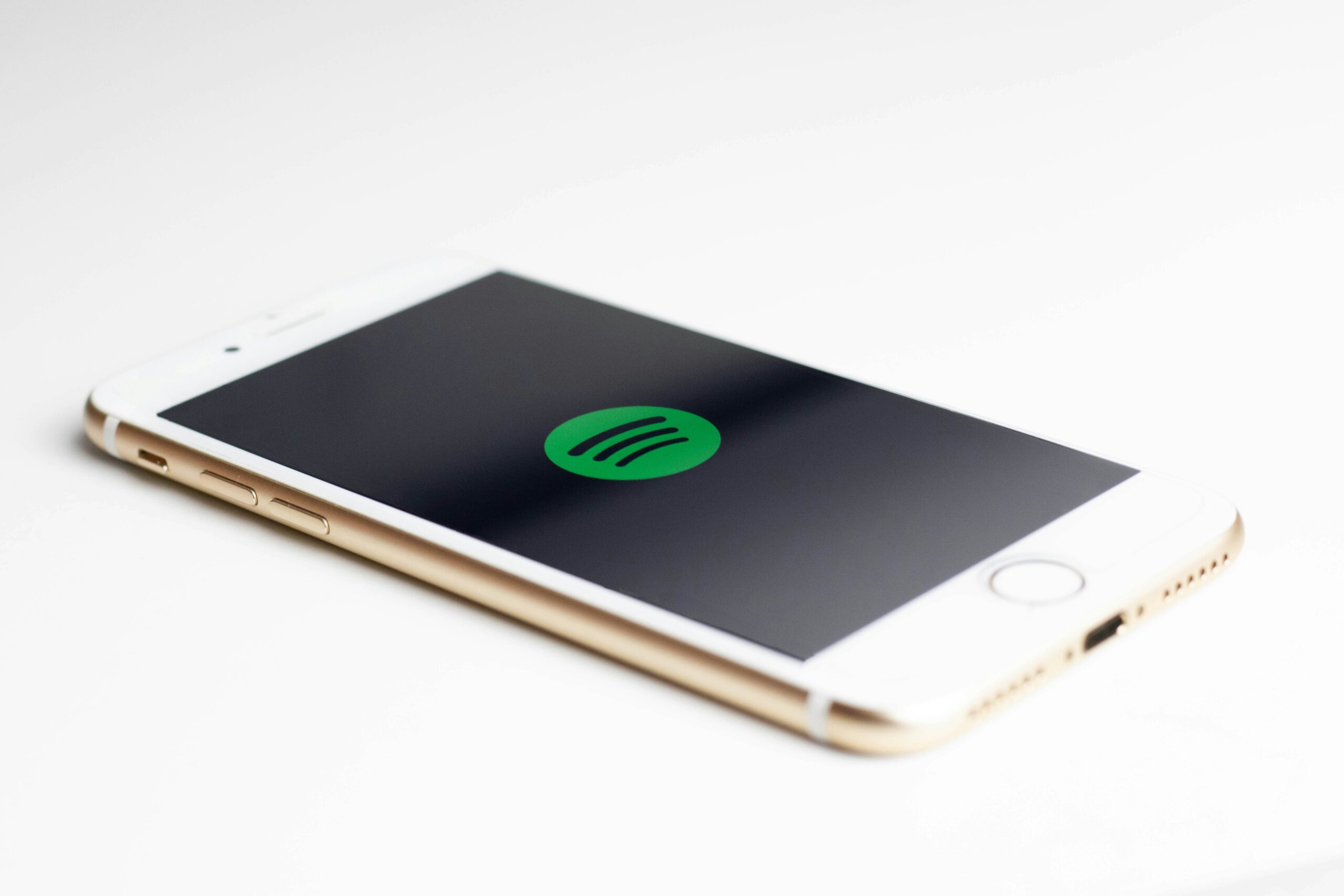 Spotify $10 billion payout music industry